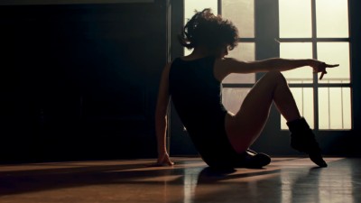 Vũ điệu vụt sáng Flashdance